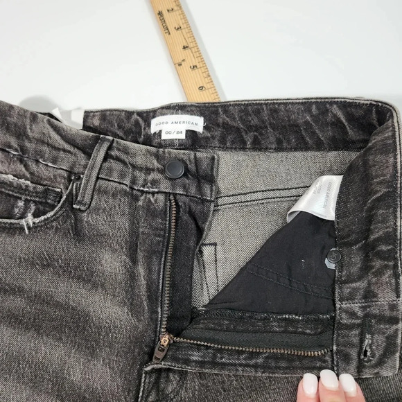 Good American Good Girlfriend High Rise Black Wash Loose in the Leg NWT Jeans 00 - Picture 9 of 15